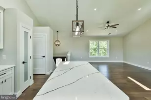 2212 Skyline Dr, Slatington, PA 18080 - Photo 37