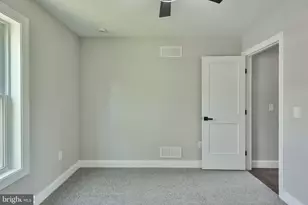 2212 Skyline Dr, Slatington, PA 18080 - Photo 69