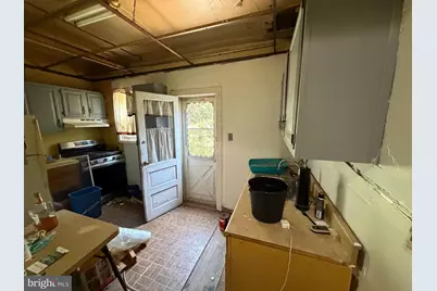 1155 N Lumber Street, Allentown, PA 18102 - Photo 7