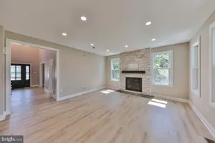 4740 Hillcrest Ln, Whitehall, PA 18052 - Photo 15