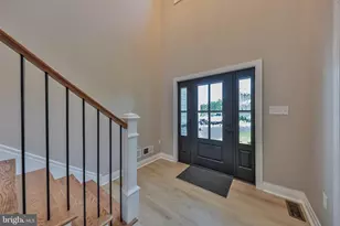 4740 Hillcrest Ln, Whitehall, PA 18052 - Photo 5