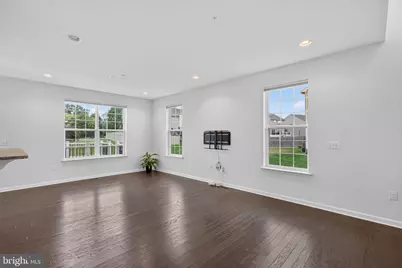 1497 Caspian Street, Allentown, PA 18104 - Photo 7