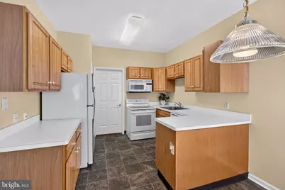 4690 Blue Grass Lane, Macungie, PA 18062 - Photo 11