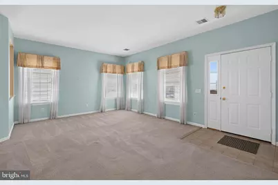 4690 Blue Grass Lane, Macungie, PA 18062 - Photo 5