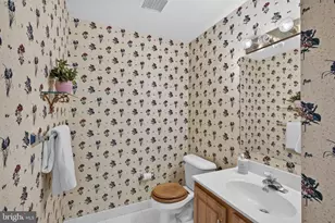 4690 Blue Grass Ln, Macungie, PA 18062 - Photo 21