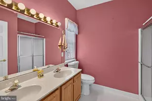 4690 Blue Grass Ln, Macungie, PA 18062 - Photo 19