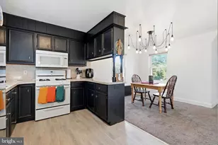1665 Broadway, Bethlehem, PA 18015 - Photo 17