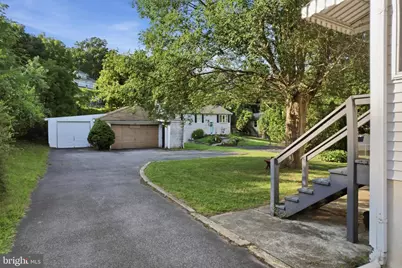 1665 Broadway, Bethlehem, PA 18015 - Photo 9