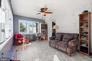 1665 Broadway, Bethlehem, PA 18015 - Photo 11