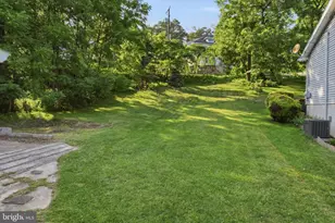 1665 Broadway, Bethlehem, PA 18015 - Photo 41
