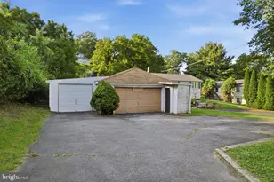 1665 Broadway, Bethlehem, PA 18015 - Photo 37