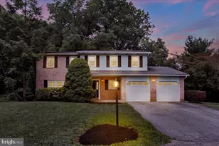 214 Burrell Blvd, Allentown, PA 18104 - Photo 5
