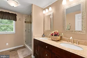 6609 Crown Ln, Zionsville, PA 18092 - Photo 23