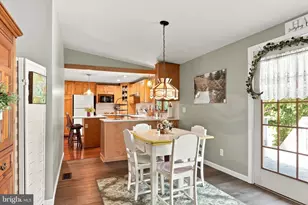 6609 Crown Ln, Zionsville, PA 18092 - Photo 11