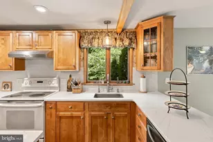 6609 Crown Ln, Zionsville, PA 18092 - Photo 15