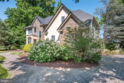 4807 Leeds Court, Center Valley, PA 18034 - Photo 3