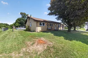 119 N Main St, Alburtis, PA 18011 - Photo 5