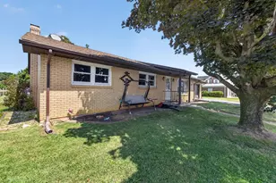 119 N Main St, Alburtis, PA 18011 - Photo 3