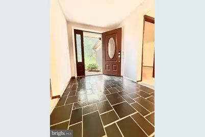 5770 Sun Valley Run, Zionsville, PA 18092 - Photo 11