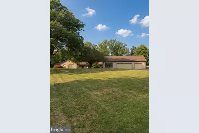 5770 Sun Valley Run, Zionsville, PA 18092 - Photo 3