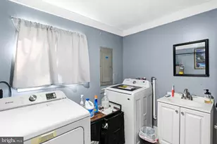 2300 S Filbert St, Allentown, PA 18103 - Photo 23