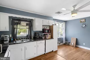 2300 S Filbert St, Allentown, PA 18103 - Photo 7
