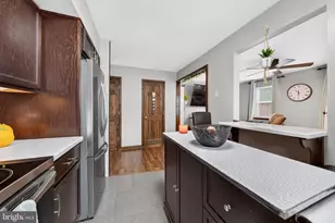 330 Parkside Dr, Macungie, PA 18062 - Photo 11