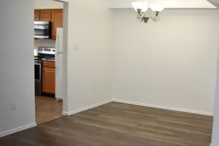 1604 Shenandoah Ct, Allentown, PA 18104 - Photo 3