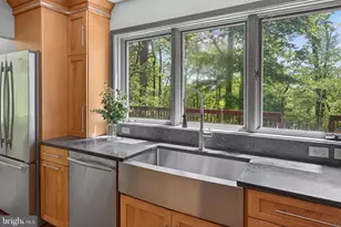 5069 S 5th St, Emmaus, PA 18049 - Photo 23
