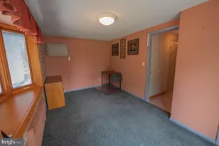 30 N 38th St, Allentown, PA 18104 - Photo 11