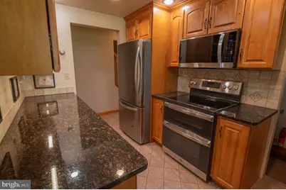30 N 38th Street, Allentown, PA 18104 - Photo 3