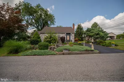 30 N 38th Street, Allentown, PA 18104 - Photo 1