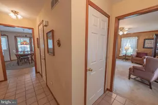 1039 Miriam Dr, Emmaus, PA 18049 - Photo 3