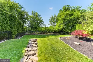 6840 Scenic View Dr, Macungie, PA 18062 - Photo 41