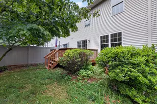 2886 Sequoia Dr, Macungie, PA 18062 - Photo 13