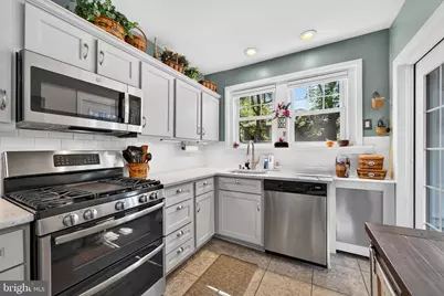 2051 W Livingston Street, Allentown, PA 18104 - Photo 17