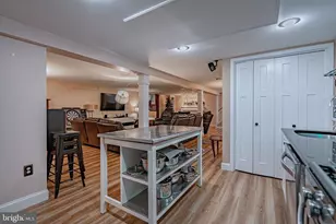 1212 Macungie Ave, Emmaus, PA 18049 - Photo 31