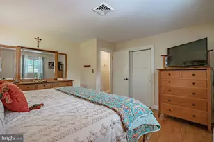 1212 Macungie Ave, Emmaus, PA 18049 - Photo 23