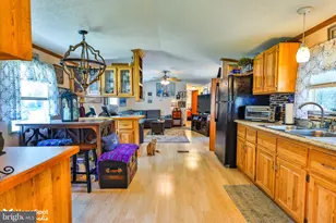 3461 Wolf Pack Dr, Orefield, PA 18069 - Photo 15
