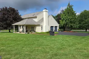 5100 Rosewood Dr, Center Valley, PA 18034 - Photo 37