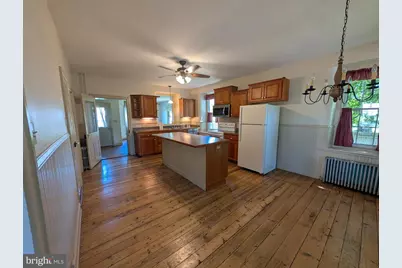9411 Kings Hwy S S, Zionsville, PA 18092 - Photo 5