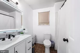 1804 Elmhurst Dr, Whitehall, PA 18052 - Photo 21
