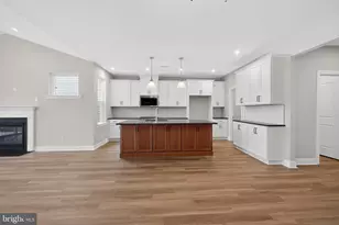 3008 North Cider Dr, Whitehall, PA 18052 - Photo 9