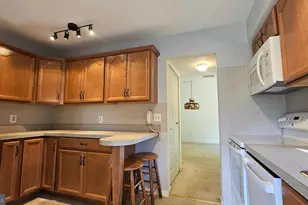 2870 Springhaven Pl, Macungie, PA 18062 - Photo 3