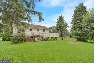 2435 Levans Rd, Coplay, PA 18037 - Photo 9
