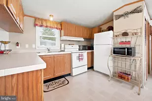 1190 Grange Rd, Allentown, PA 18106 - Photo 15