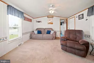 1190 Grange Rd, Allentown, PA 18106 - Photo 17