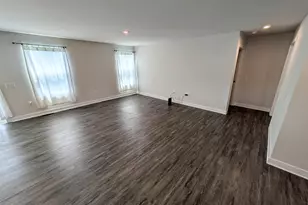 4220 Cypress Ln, Whitehall, PA 18052 - Photo 7