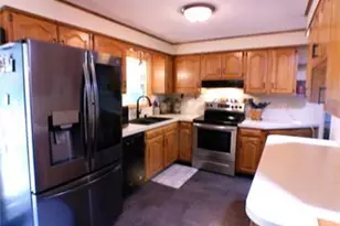 835 E Montgomery St, Allentown, PA 18103 - Photo 7