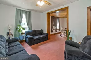 536 W Washington St, Slatington, PA 18080 - Photo 21